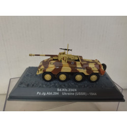 Sd.kfz.234/4 PUMA UKRANIE 1944 GERMANY WW 2 1:72 ALTAYA IXO