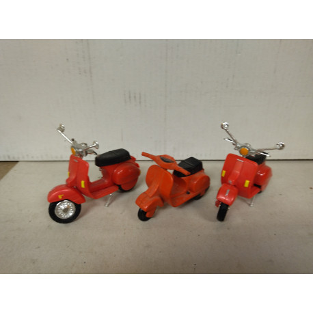 LOTE X 3 VESPA MOTO/BIKE 1:20 SMART TOYS DIECAST