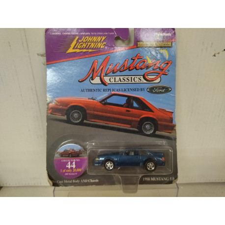 FORD MUSTANG 1988 5.0 BLUE MUSTANG CLASSICS 1:64 JOHNNY LIGHTNING