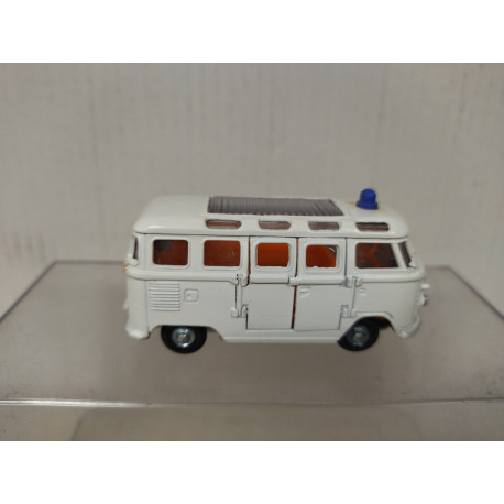 VOLKSWAGEN T1 AMBULANCE 1:59/apx 1:64 LONE STAR IMPY 20 ROAD MASTER