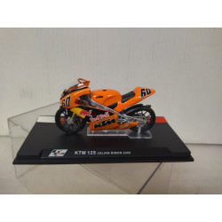 KTM 125 2005 JULIAN SIMON MOTO/BIKE 1:24 ALTAYA IXO