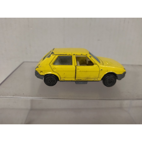 SEAT RITMO AMARILLO apx 1:64 GUISVAL VINTAGE NO BOX