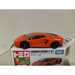 LAMBORGHINI AVENTADOR LP 700-4 1:68/apx 1:64 TOMICA 87