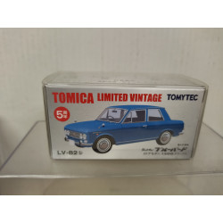 DATSUN BLUEBIRD 1200 DX 1:64 TOMICA LIMITED VINTAGE LV-82B