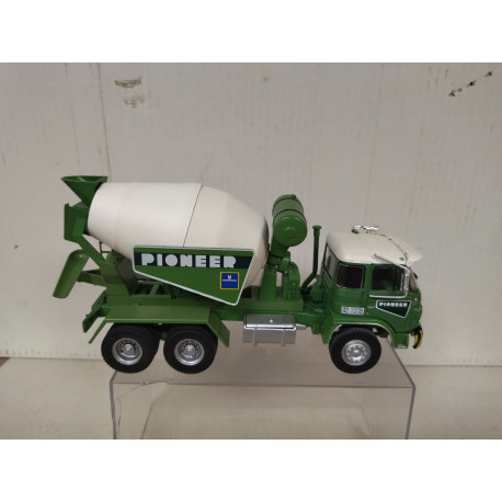 BARREIROS CENTAURO 1968 MIXER/HORMIGONERA PIONEER REPARTO 1:43 SALVAT IXO NO BOX