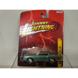 CHEVROLET MONTE CARLO 1970 GREEN JL 1:64 JOHNNY LIGHTNING TOMY