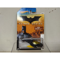 BATMAN BEGINS 4/8 BATCOPTER 1:64 HOT WHEELS