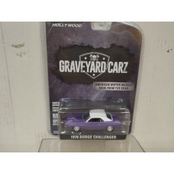 DODGE CHALLENGER 1970 GRAVEYARD CARZ HOLLYWOOD 1:64 GREENLIGHT