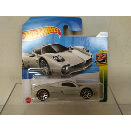 PAGANI UTOPIA WHITE 5/10 EXOTICS 1:64 HOT WHEELS