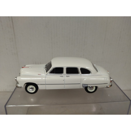 GAZ-12/ZIM-12 WHITE 1:43 DeAGOSTINI IXO OPEN BOX