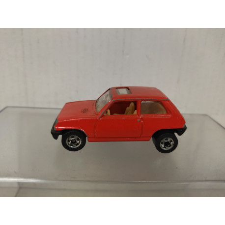 RENAULT 5 LECAR RED 1:64 HOT WHEELS MALAYSIA NO BOX