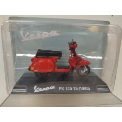 VESPA 1985 PX 125 T5 RED MOTO/BIKE 1:18 SALVAT MAISTO