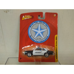 CHEVROLET MALIBU 1981 SHERIFF BEAT THE HEAT 1:64 JOHNNY LIGHTNING