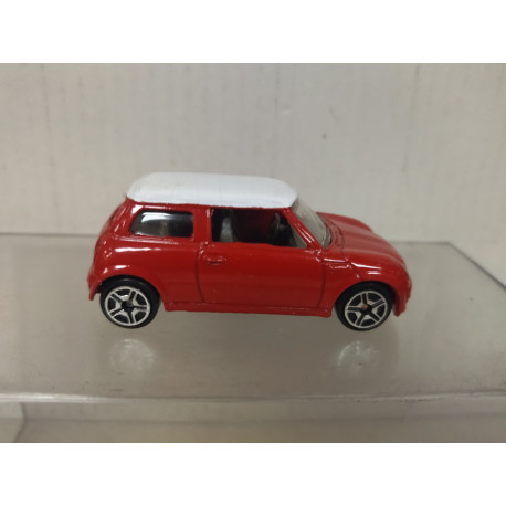 MINI COOPER 2001 RED/WHITE apx 1:64 KIDCONNECTION TURBOS