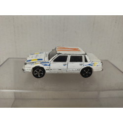 VOLVO 760 WHITE apx 1:64 CORGI NO BOX