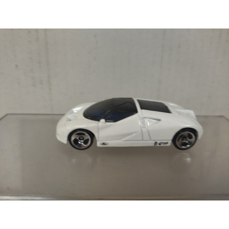 FORD GT90 WHITE 1:64 HOT WHEELS MALAYSIA NO BOX