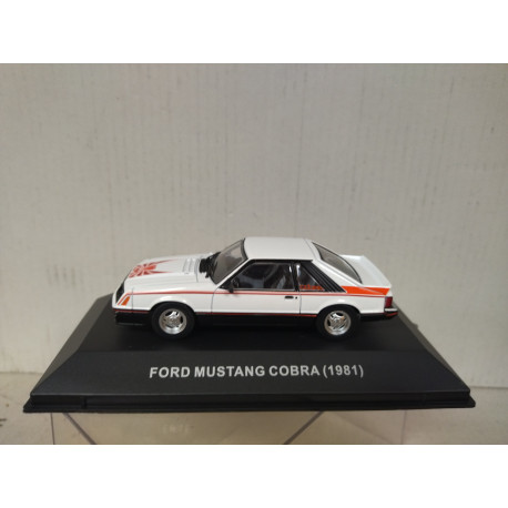 FORD MUSTANG 1981 COBRA WHITE MUSTANG-AMERICAN CARS 1:43 ALTAYA IXO