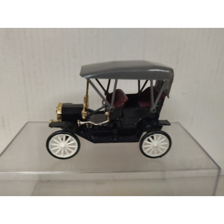 FORD MODEL T 1908 BLACK 1:43 EKO PLASTIC TOY VINTAGE NO BOX