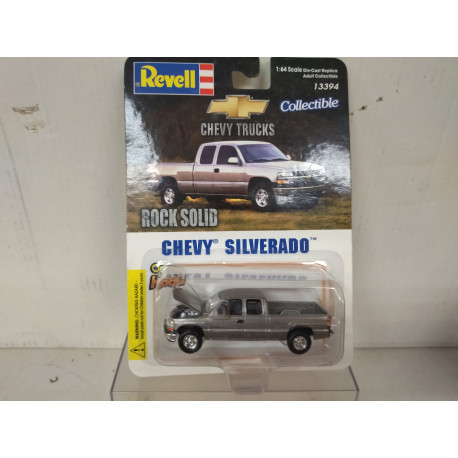 CHEVROLET SILVERADO PICKUP SILVER 1:64 REVELL