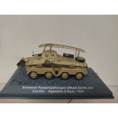 Sd.kfz.232 (8-RAD) 1941 5 le.DIV LYBIA GERMANY WW 2 1:72 ALTAYA IXO