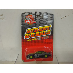 STREET WHEELS DINAMITE DIE CAST 3rd ENCOUNTER apx 1:64 RACING CHAMPIONS