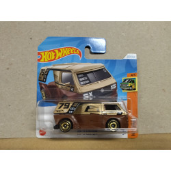 VOLKSWAGEN T3 CUSTOM GOLD/BROWN 4/5 VANS 1:64 HOT WHEELS