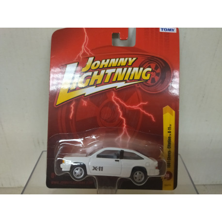 CHEVROLET CITATION 1981 X-11 WHITE 1:64 JOHNNY LIGHTNING