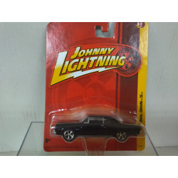 CHEVROLET CHEVELLE 1965 SS BLACK 1:64 JOHNNY LIGHTNING