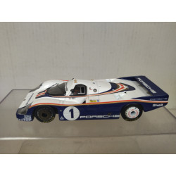 PORSCHE 956 L 1982 WIN 24 H LE MANS ICKX-BELL 1:43 SPARK NO BOX