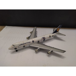 BOEING 747-200 LUFTHANSA CARGO Long 15 cm /apx 1:400 DIECAST NO BOX