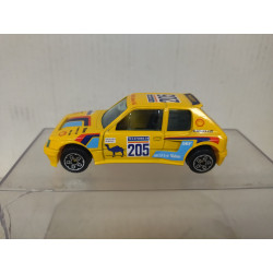 PEUGEOT 205 TURBO 16 RALLY PARIS-DAKAR VATANEN 1:43 BBURAGO NO BOX