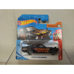 FORD MAVERICK CUSTOM 9/10 FLAMES 1:64 HOT WHEELS