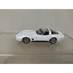 CHEVROLET CORVETTE C3 1982 WHITE 1:60/apx 1:64 WELLY BOX BLUE