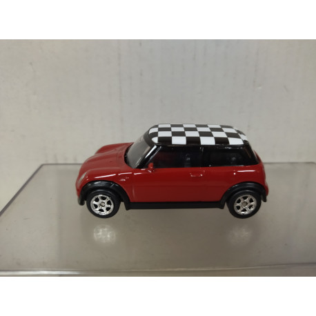 MINI COOPER RED/WHITE/BLACK 1:60/apx 1:64 WELLY BOX RED/GREY