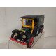 WHITE MOTOR CO. VAN 1920 GREEN 1:32 ROAD SIGNATURE DEFECT/NO BOX