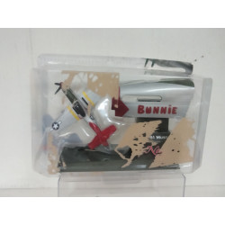 NORTH AMERICAN P-51 MUSTANG BUNNIE WW 2 8 Long /apx 1:144 CORGI NOSE ART