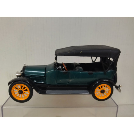 REO TOURING 1917 GREEN 1:32 ROAD SIGNATURE NO BOX