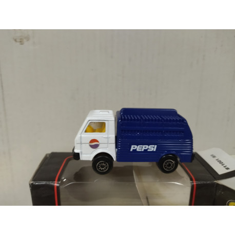 CAMION/TRUCK DELIVERY PEPSI-COLA apx 1:64 MAISTO