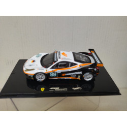 FERRARI 458 ITALIA GT2 2011 24 H LE MANS FARNBACHER RACING 1:43 HOT WHEELS ELITE