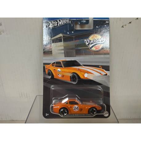 DATSUN 240Z CUSTOM 5/5 VINTAGE CARRERA 1:64 HOT WHEELS