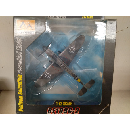 MESSERSCHMITT Bf109 G-2 1942 IV/JG 51 GERMANY WW 2 1:72 EASY MODEL