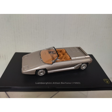 LAMBORGHINI ATHON BERTONE 1980 1:43 CENTAURIA IXO