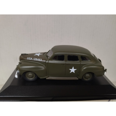 CHRYSLER DeSOTO DELUXE 4D 1941 US ARMY WW 2 1:43 ALTAYA IXO BOX NO ORIGINAL