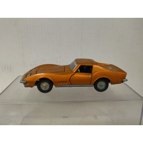 CHEVROLET CORVETTE STINGRAY 1:43 DINKY TOYS ENGLAND MECANO NO BOX