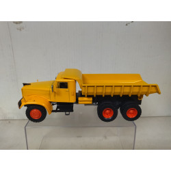 KrAZ-256 1967 BENNE/TIPPER CAMION/TRUCK 1:43 ALTAYA IXO