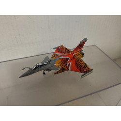 DASSAULT RAFALE C FRANCE 1:200 PREMIUM-X