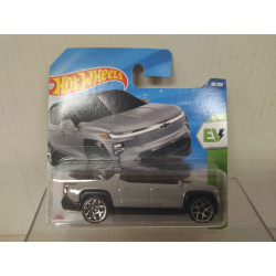 CHEVROLET SILVERADO EV RST GREY 6/10 EV 1:64 HOT WHEELS