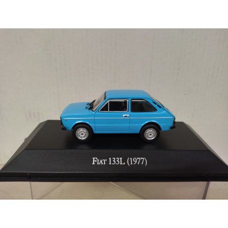 FIAT 133 L 1977 AZUL ARGENTINA 1:43 SALVAT IXO HARD BOX