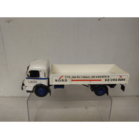 PANHARD MOVIC CORDIER CAMION/TRUCK 1:43 ALTAYA IXO NO BOX