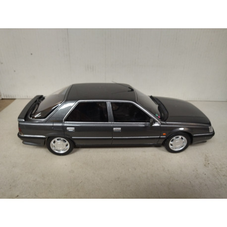 RENAULT 25 V6 INJECTION PHASE 2 GREY 1:18 OTTOMOBILE OT642